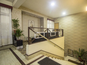 Hotel Sandrup by OYO Rooms