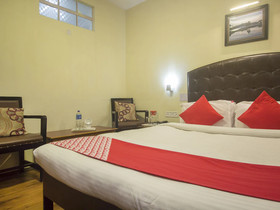 Hotel Sandrup by OYO Rooms