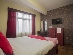 Hotel Sandrup by OYO Rooms