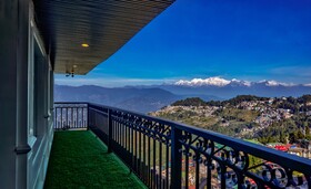 The West Gate Posada By Summit