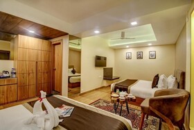 Wonder Woods Boutique Hotel