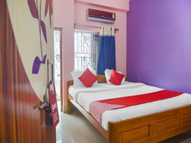 Costarica Guest House by OYO Rooms