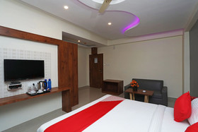 Pikus Inn By OYO Rooms