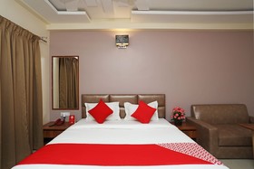 Pikus Inn By OYO Rooms