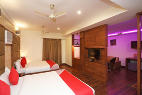 Pikus Inn By OYO Rooms