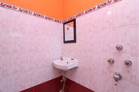 Ved's Inn by OYO Rooms