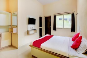 Devgiri Lodge by OYO Rooms
