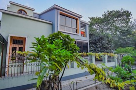 Retro Residency by OYO Rooms