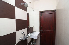 Sher E Bengal by Oyo