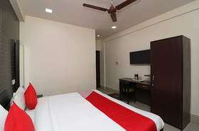 Sher E Bengal by Oyo