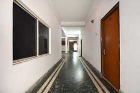 Akash Guest House by OYO Rooms