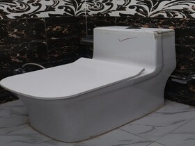 Akash Guest House by OYO Rooms