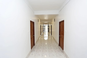 Royal Bangal by OYO Rooms