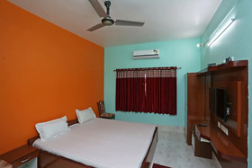 Royal Bangal by OYO Rooms