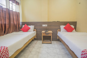 Hotel Kalash by OYO Rooms
