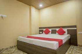 Hotel Kalash by OYO Rooms