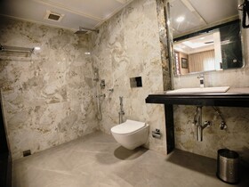 Agm Grand Hotel & Spa