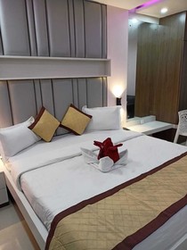 Hotel Dayal International