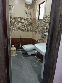 Hotel Dayal International