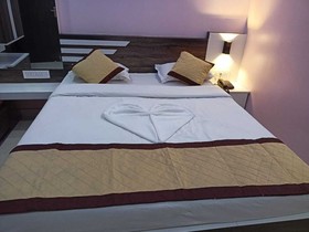 Hotel Dayal International