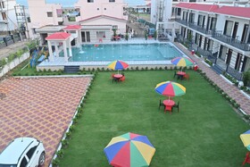 Moon Star Beach Resort