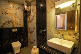 Moon Star Beach Resort