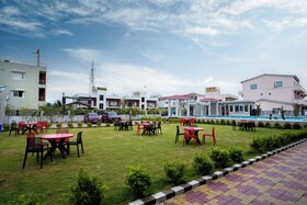 Moon Star Beach Resort