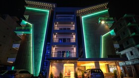Swarna Hotel & Resort