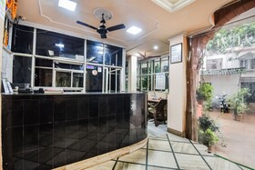 The Hotel Park by OYO Rooms