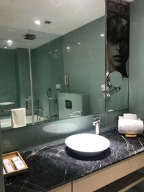 Beyzaa Hotel & Suites Kolkata