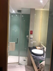 Beyzaa Hotel & Suites Kolkata