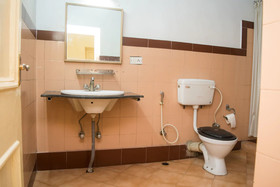 Chowdhury's Estates Guest House