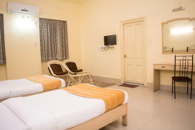 Chowdhury's Estates Guest House