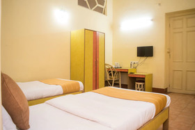 Chowdhury's Estates Guest House