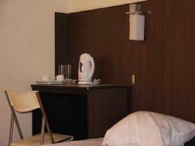 Down Town Guest House