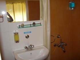 Down Town Guest House