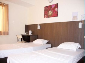 Down Town Guest House