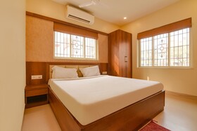 Dream Plaza By FabHotel