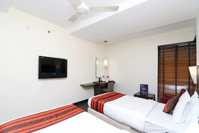 Edition O 30062 The Swiss Suites