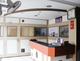 Hotel Arya International