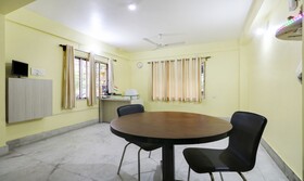 Flama House by Treebo