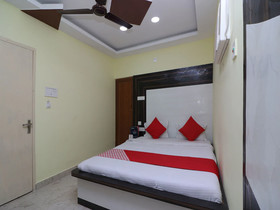 Fortune Plaza By OYO Rooms