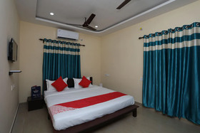 Collection O Amishat Residency