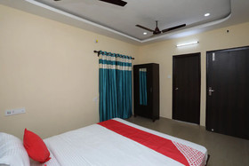 Collection O Amishat Residency