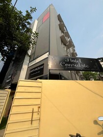 Hotel Consulate