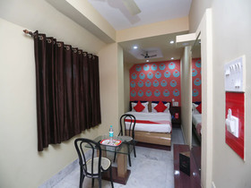 Hotel Grand Mishra International by OYO Rooms