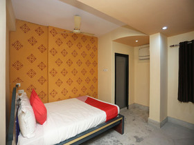 Hotel Grand Mishra International by OYO Rooms