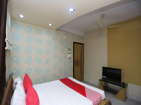 Hotel Grand Mishra International by OYO Rooms