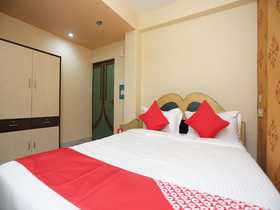 Hotel Grand Mishra International by OYO Rooms