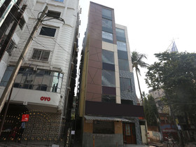 Hotel Grand Mishra International by OYO Rooms